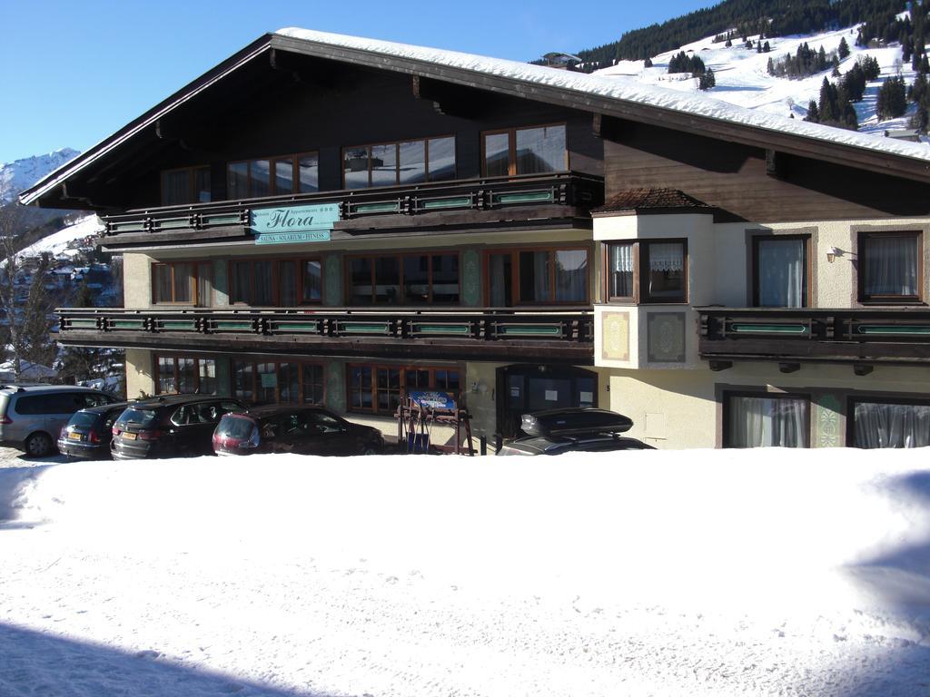 Hotel-Pension Flora Saalbach-Hinterglemm Ngoại thất bức ảnh